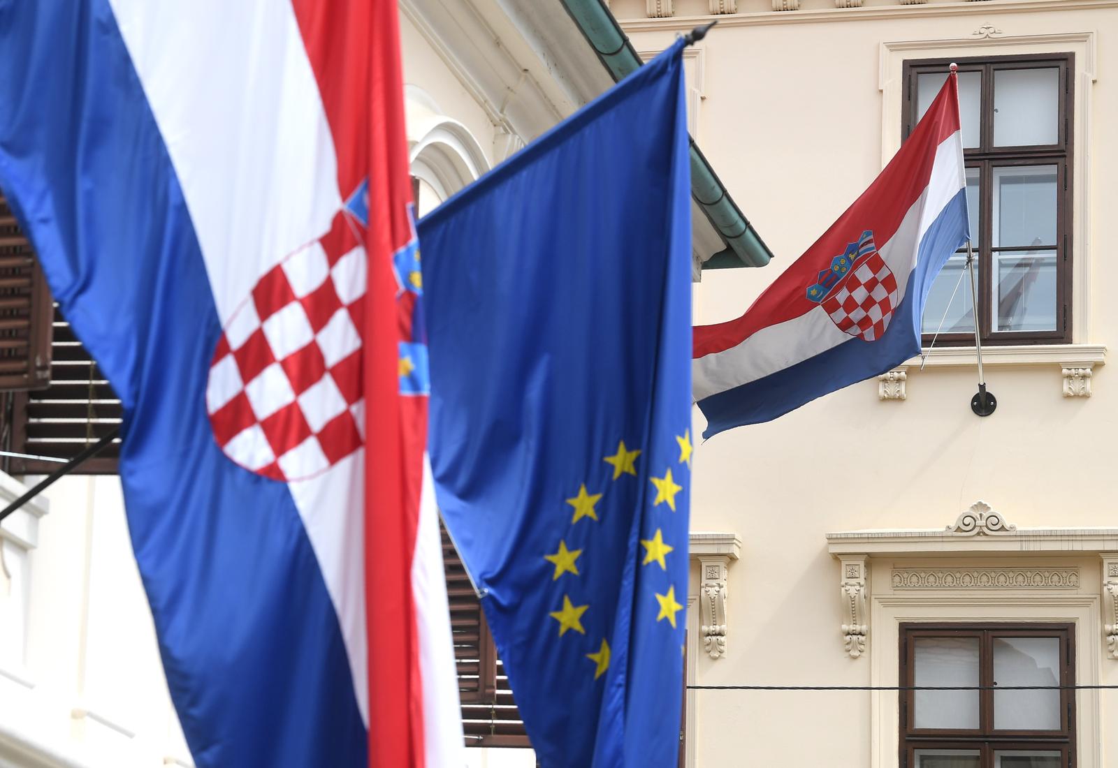 Zagreb: Kardinal Bozanić predvodio misu za domovinurr 25.06.2018., Zagreb - Kardinal Josip Bozanic u crkvi sv. Marka u povodu Dana drzavnosti predvodio misu za domovinu. rrPhoto: Marko Lukunic/PIXSELL
