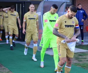 26.10.2021., gradski stadion, Belisce - Utakmica 1/8 finala Supersport hrvatskog nogometnog kupa, NK Belisce - HNK Hajduk. Danijel Subasic, Marko Livaja