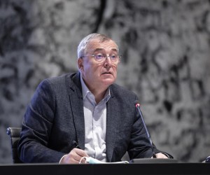 26.11.2021., Zagreb - Nacionalni stozer civilne zastite odrzao je konferenciju za medije u Nacionalnoj i sveucilisnoj knjiznici. Ravnatelj Hrvatskog zavoda za javno zdravstvo (HZJZ) Krunoslav Capak.   Photo: Robert Anic/PIXSELL