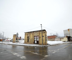 27.12.2021., Petrinja - Posljedice potresa u Petrinji koji ju je pogodio 29.12.2020. jacine 6.2 vidljive su i godinu dana kasnije.
 Photo: Marko Lukunic/PIXSELL