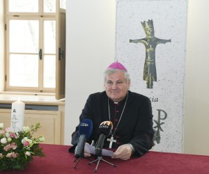 29.03.2021.,Sisak - Uskrsna poruka biskupa Vlade Kosica vjernicima Sisacke biskupije.rPhoto: Nikola Cutuk/PIXSELL