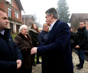 29.12.2021., Novo Selo Glinsko - Predsjednik Republike Zoran Milanovic posjetio je obitelj Norkovic. Photo: Igor Kralj/PIXSELL