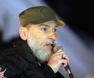 01.12.2021., Sibenik - I veceras su se okupili na sibenskoj poljani prosvjednici protiv korona mjera. Marko Franciskovic Photo: Dusko Jaramaz/PIXSELL