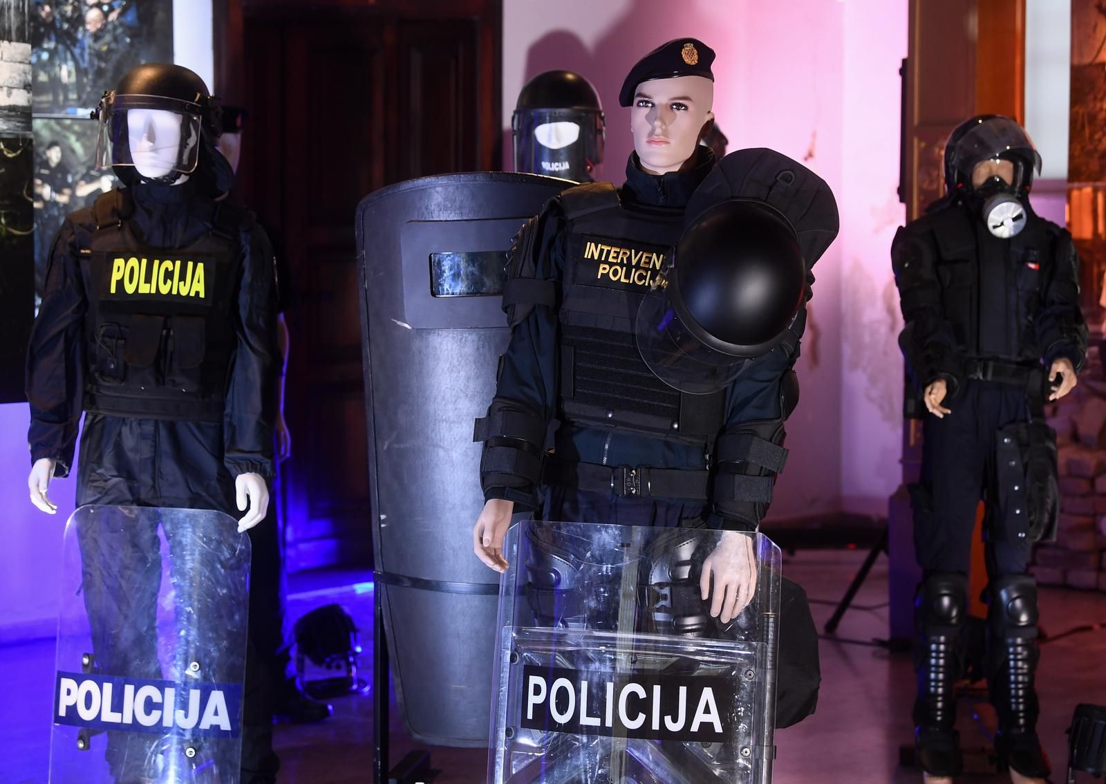 17.09.2021., Zagreb - U Muzeju za umjetnot i obrt odrzana je svecana akademija i izlozba fotografija "Uvijek IN" povodom 20. obljetnice osnutka interventne policije. Photo: Marko Lukunic/PIXSELL
