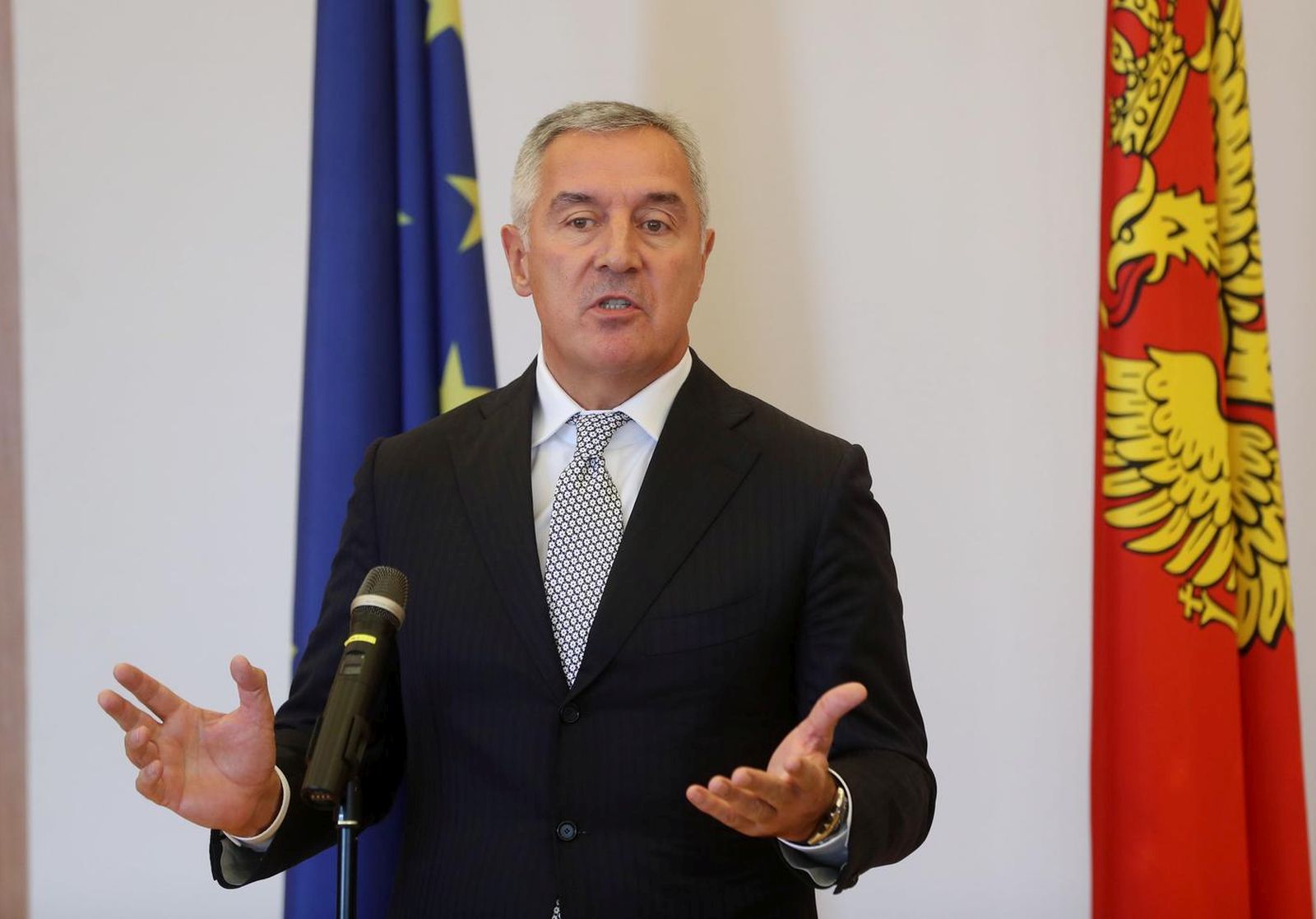 16.09.2021., Zagreb - Predsjednik Crne Gore Milo Djukanovic dao je izjavu medijima nakon sastanka s predsjednikom Republike Hrvatske Zoranom Milanovicem u Uredu predsjednika na Pantovcaku. Photo: Zeljko Lukunic/PIXSELL