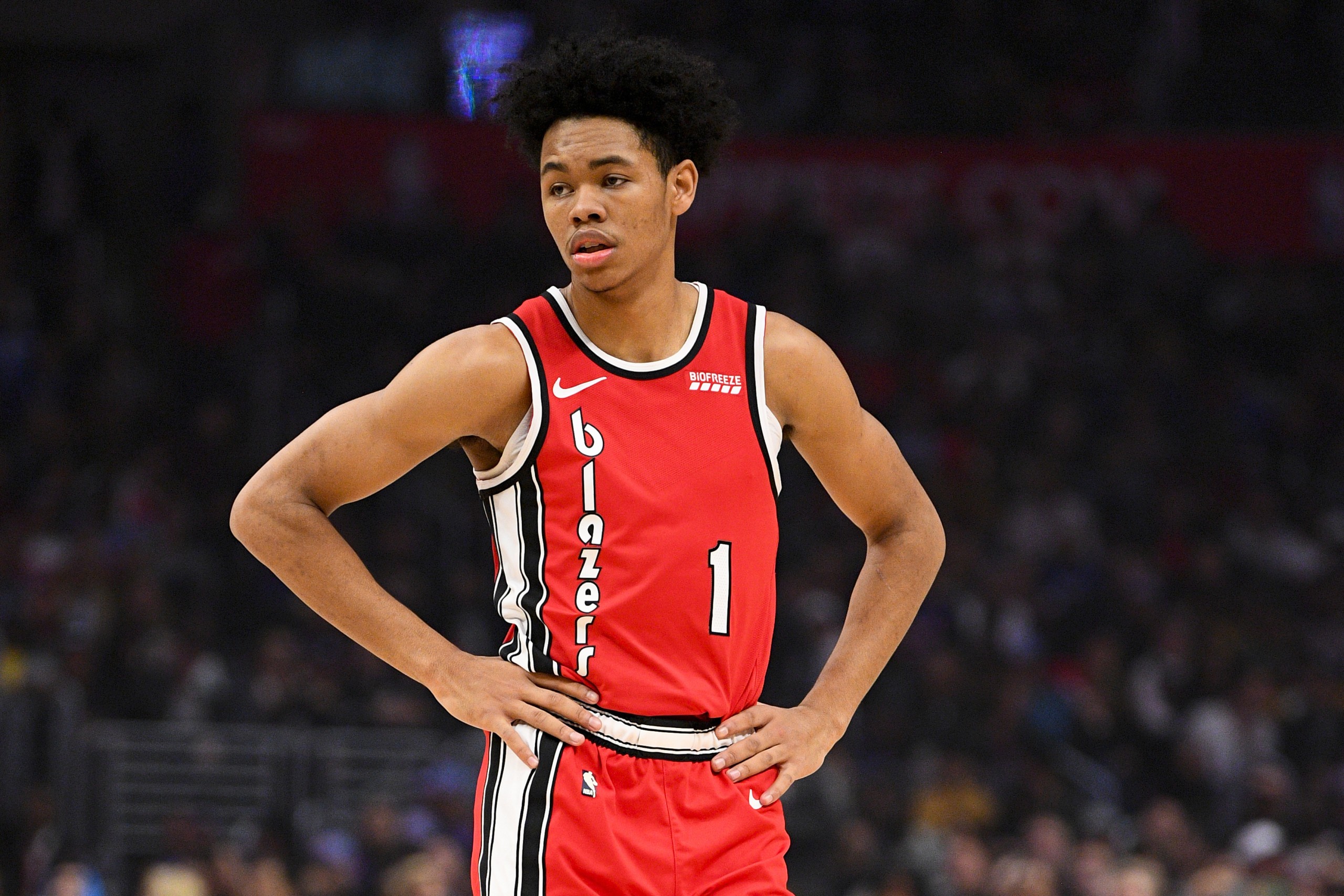 LOS ANGELES, CA - DECEMBER 03: Portland Trail Blazers Guard Anfernee Simons 1 looks on during a NBA, Basketball Herren, USA game between the Portland Trail Blazers and the Los Angeles Clippers on December 3, 2019 at STAPLES Center in Los Angeles, CA. Photo by Brian Rothmuller/Icon Sportswire NBA: DEC 03 Trail Blazers at Clippers PUBLICATIONxINxGERxSUIxAUTxHUNxRUSxSWExNORxDENxONLY Icon191203168