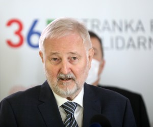 Zagreb, 11.12.2021 - Izjava izabranog predsjednika Slavka. Kojića nakon 3. Izborne skupštine Bandić Milan 365 - Stranka rada i solidarnosti. Na fotografiji Slavko Kojić.
foto HINA/ Daniel KASAP/ dk