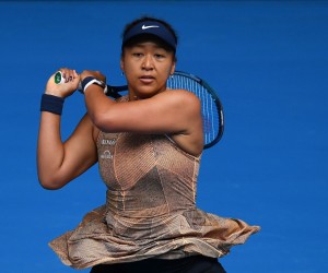 epa09665401 Naomi Osaka of Japan in action during her match against Alize Cornet of France on day two of the Melbourne Summer Set tennis tournament at Melbourne Park in Melbourne, Australia, 04 January 2022.  EPA/JAMES ROSS  AUSTRALIA AND NEW ZEALAND OUT