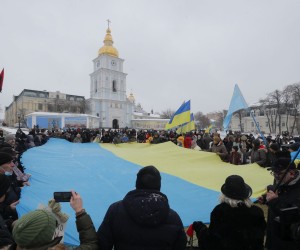 epa09675418 Ukrainians and activists from different counties of the former Soviet Union attend the 'Say No to Putin' rally in downtown Kiev, Ukraine, 09 January 2022. People gathered to show their support to protesters in Kazakhstan and to protest against the politics of Russia, which they accuse of trying to regain control of the former Soviet republics.  EPA/SERGEY DOLZHENKO