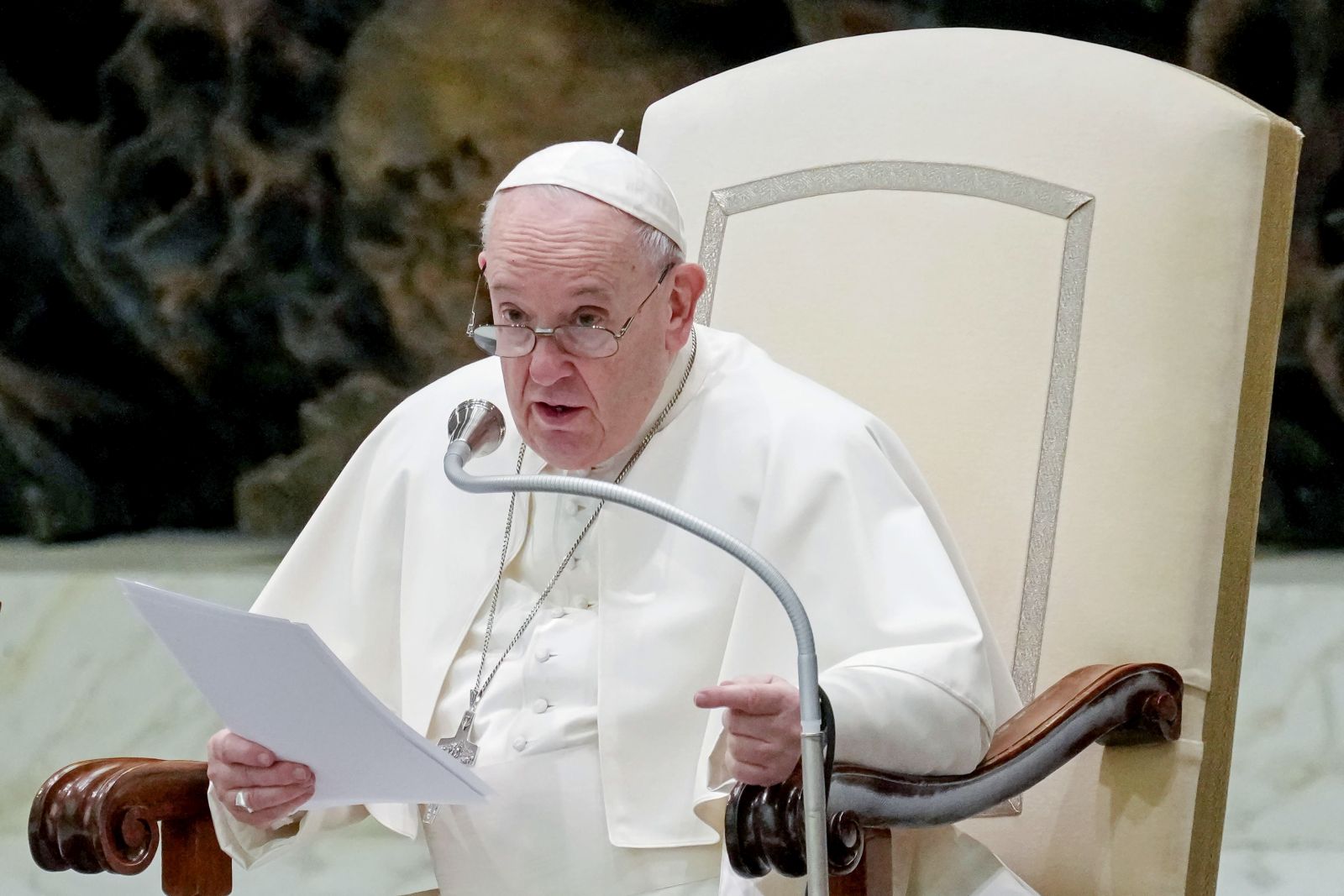 epa09680072 Pope Francis leads the weekly general audience in Paul VI Hall, Vatican City, 12 January 2022.  EPA/ALESSANDRO DI MEO