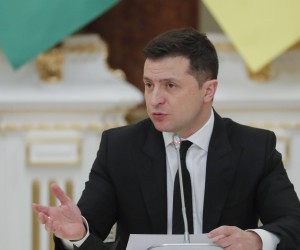 epa09685037 Ukrainian President Volodymyr Zelensky speaks during a joint briefing with the Azerbaijan following their talks at the Mariinsky Palace in Kiev, Ukraine, 14 January 2022. Azerbaijan President Ilham Aliyev arrived in Ukraine for a working visit to meet with top officials.  EPA/SERGEY DOLZHENKO