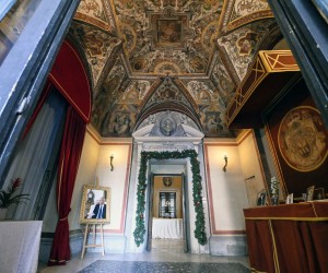 epa09693368 A detail of the ceiling painting of a hall of the Casino dell'Aurora inside the Villa Boncompagni Ludovisi, in Rome, Italy, 18 January 2022. The 16th century Roman villa, the only known with a mural by Italian master Caravaggio, is auctioned and expected to fetch an estimated price of some 471 million euros (about 533 million US dollars). A petition of some 35,000 people has called on the Italian government to use 'its preemptive right' to preserve the villa as a national heritage for the public.  EPA/RICCARDO ANTIMIANI