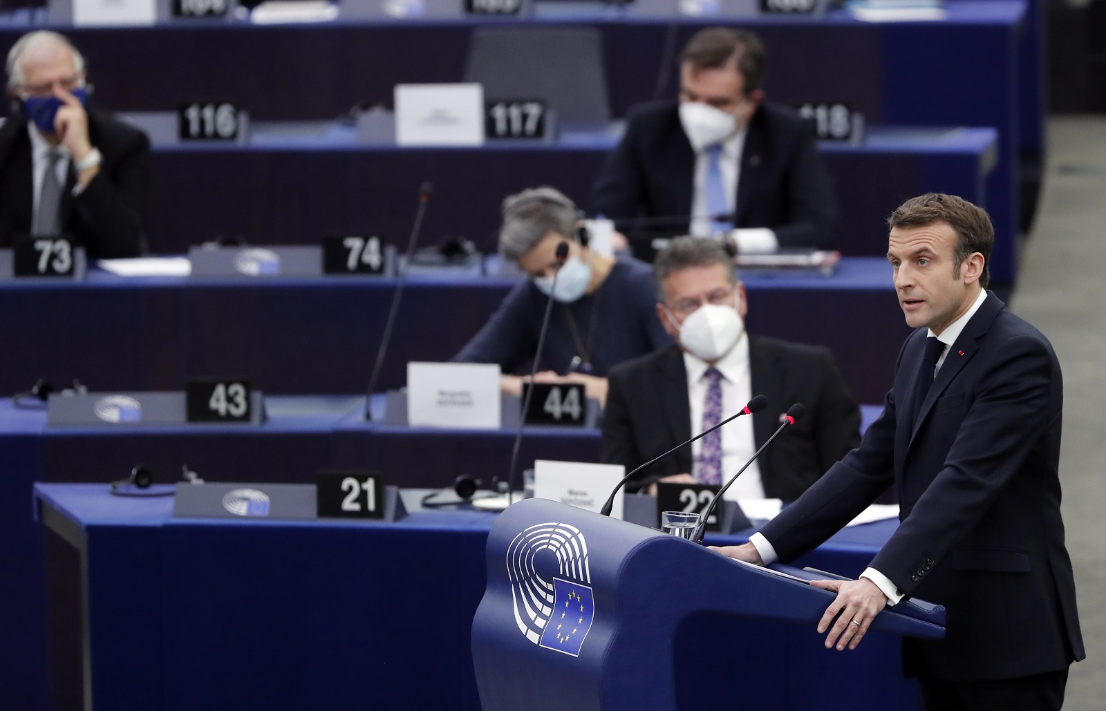epa09694828 French President Emmanuel Macron delivers a speech in the context of the French Presidency of the Council of the European Union at the European Parliament in Strasbourg, France, 19 January 2022. France will chair the European Council from 01 January 2022 to 30 June 2022.  EPA/JULIEN WARNAND