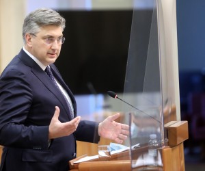 Zagreb, 19.01.2022 - Aktualnim prijepodnevom započela je 10. sjednica Hrvatskog sabora. Na fotografiji Andrej Plenković.  foto HINA/ Daniel KASAP/ dk