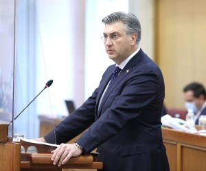 01.12.2021., Zagreb - Sabor 9. sjednicu nastavlja raspravom o prijedlogu Drzavnog proracuna Republike Hrvatske za 2022. godinu i projekcija za 2023. i 2024. godinu.
 Photo: Patrik Macek/PIXSELL