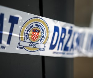 7.2.2021., Zagreb - Drzavni inspektorat zatvorio bistro Passage kod DragasarPhoto: Zoe Sarlija/PIXSELL