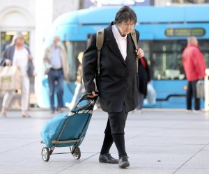 07.10.2022., Zagreb - Sabor danas donosi izmjene Zakona o mirovinskom osiguranju koje donose dvije znacajne novine za korisnike obiteljskih mirovina: mogucnost koristenja dijela obiteljske mirovine uz zadrzavanje osobne mirovine, te povecanje iznosa obiteljskih mirovina povecanjem faktora za njihov izracun.
 Photo: Patrik Macek/PIXSELL