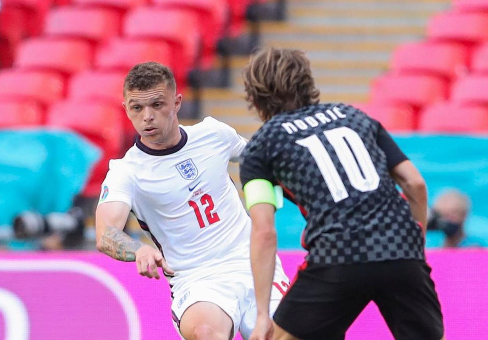 13.06.2021., London, Engleska - Wembley. UEFA Europsko prvenstvo 2020, skupina D, 1. kolo, Engleska - Hrvatska. Luka Modric, Kieran Trippier. rPhoto: Luka Stanzl/PIXSELL
