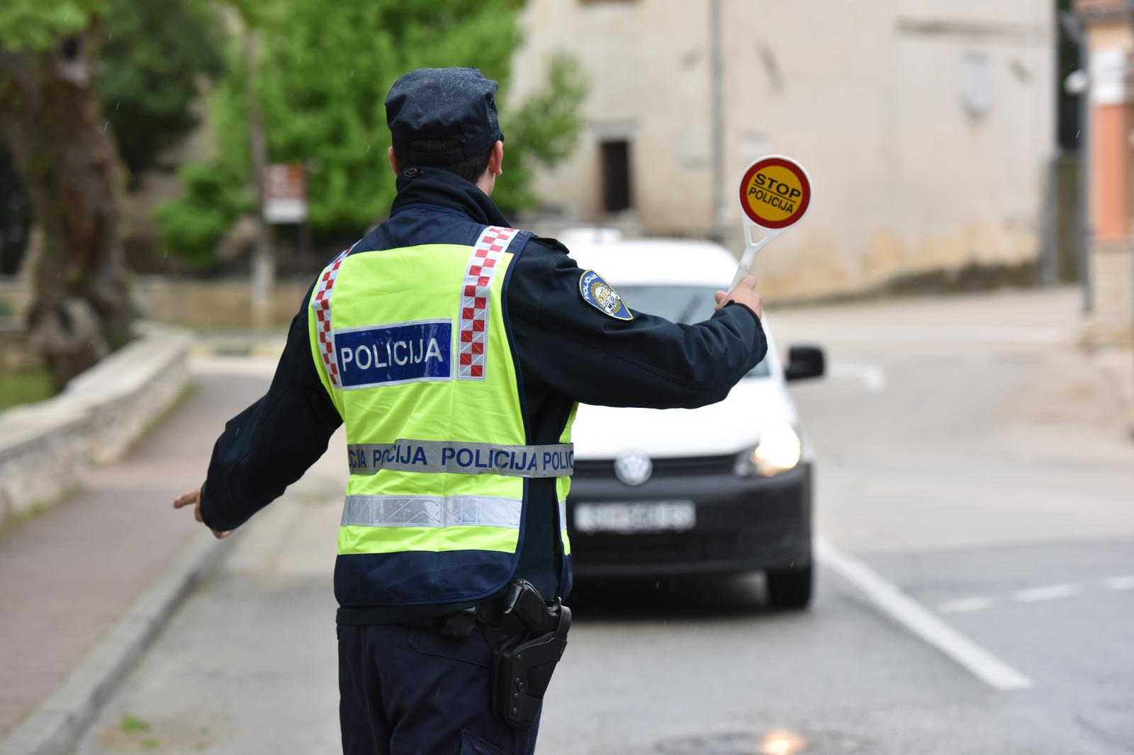19.04.2018., Sibenik -"nPolicijska kontrola vozila"nPhoto: Hrvoje Jelavic/PIXSELL