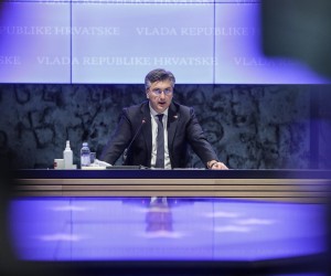 20.01.2022., Zagreb - Predsjednik Vlade Andrej Plenkovic predsjedao 13. sjednicom Nacionalnog vijeca za uvodjenje eura kao sluzbene valute u Republici Hrvatskoj.  Photo: Robert Anic/PIXSELL
