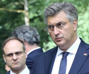 rrrr22.06.2021. Sisak, Spomen park Brezovica - Obiljezavanje Dana antifasisticke borbe. Nazocili su visoki duznosnici Vlade RH, premijer Andrej Plenkovic, predsjednik RH Zoran Milanovic te zupan sisacko moslavacke zupanije Ivan Celjak i gradonacelnica Siska Kristina Ikic Banicek. Zvonimir Frka PetesicrrPhoto: Edina Zuko/PIXSELL