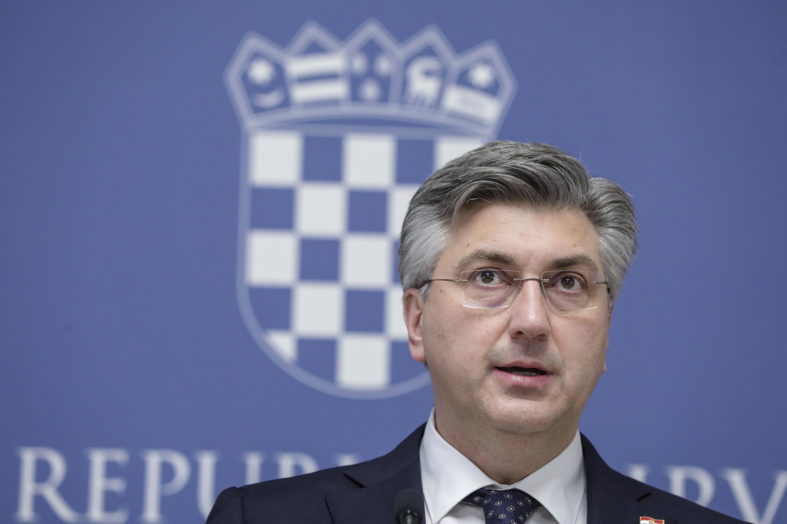 26.01.2022.,Zagreb, Premijer RH Andrej Plenkovic i ministar Obrane RH Mario Banozic u Banskim dvorima odrzali konferenciju za medije na temu nabavke borbenih vozila Bradley.
 Photo: Robert Anic/PIXSELL