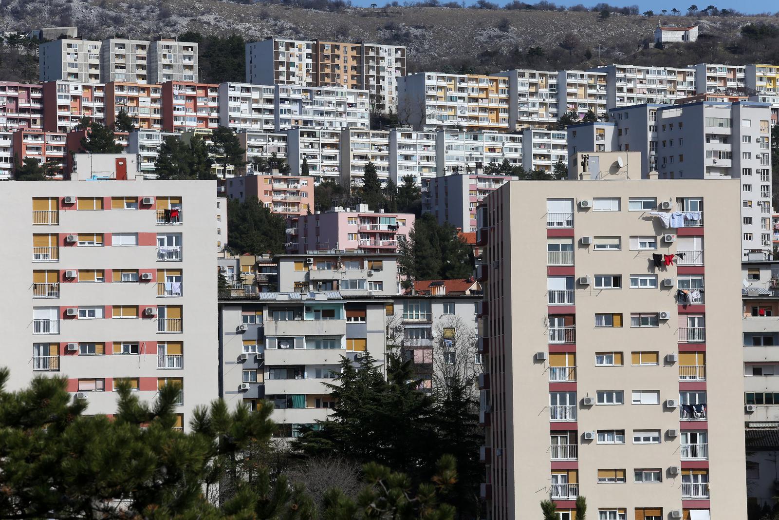Rijeka: Stambene zgrade u gradskom naselju Gornja Vežica 27.02.2019., Rijeka -Stambene zgrade u gradskom naselju Gornja Vezica.rPhoto: Goran Kovacic/PIXSELL