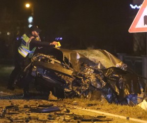 27.12.2021., Karlovac  - U prometnoj nesreci koja se dogodila oko 16.30 sati u mjestu Tusilovic poginule su dvije muske osobe, a troje je ozlijedenih. U frontalnom sudaru osobnih automobila talijanskh i hrvatskih registarskih oznaka poginule su dvije muske osobe iz automobila hrvatskih registarskih oznaka. Policijski ocevid na mjestu nesrece zbog koje je promet bio zatvoren i odvija se obilazno.
 Photo: Kristina Stedul Fabac/PIXSELL