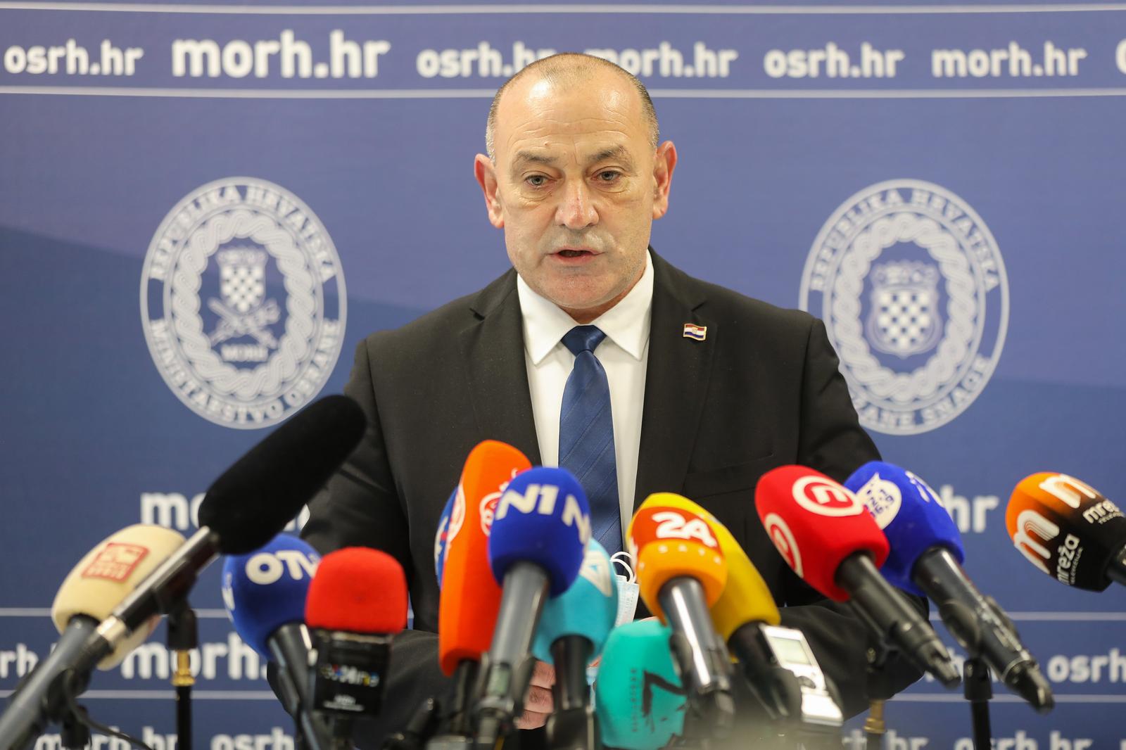 29.12.2021., Petrinja - Sjednica Stozera civilne zastite za otklanjanje posljedica katastrofe uzrokovane potresom u Vojarni pukovnik Predrag Matanovic u Petrinji. Photo: Robert Anic/PIXSELL