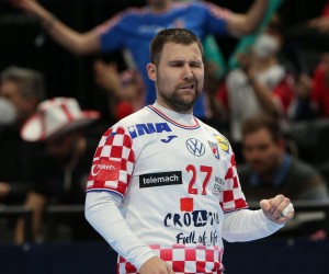 Handball - EHF 2022 Men's European Handball Championship - Main Round - Montenegro v Croatia - Budapest Handball Arena, Budapest, Hungary - January 20, 2022 Croatia's Ivan Cupic reacts REUTERS/Bernadett Szabo Photo: BERNADETT SZABO/REUTERS