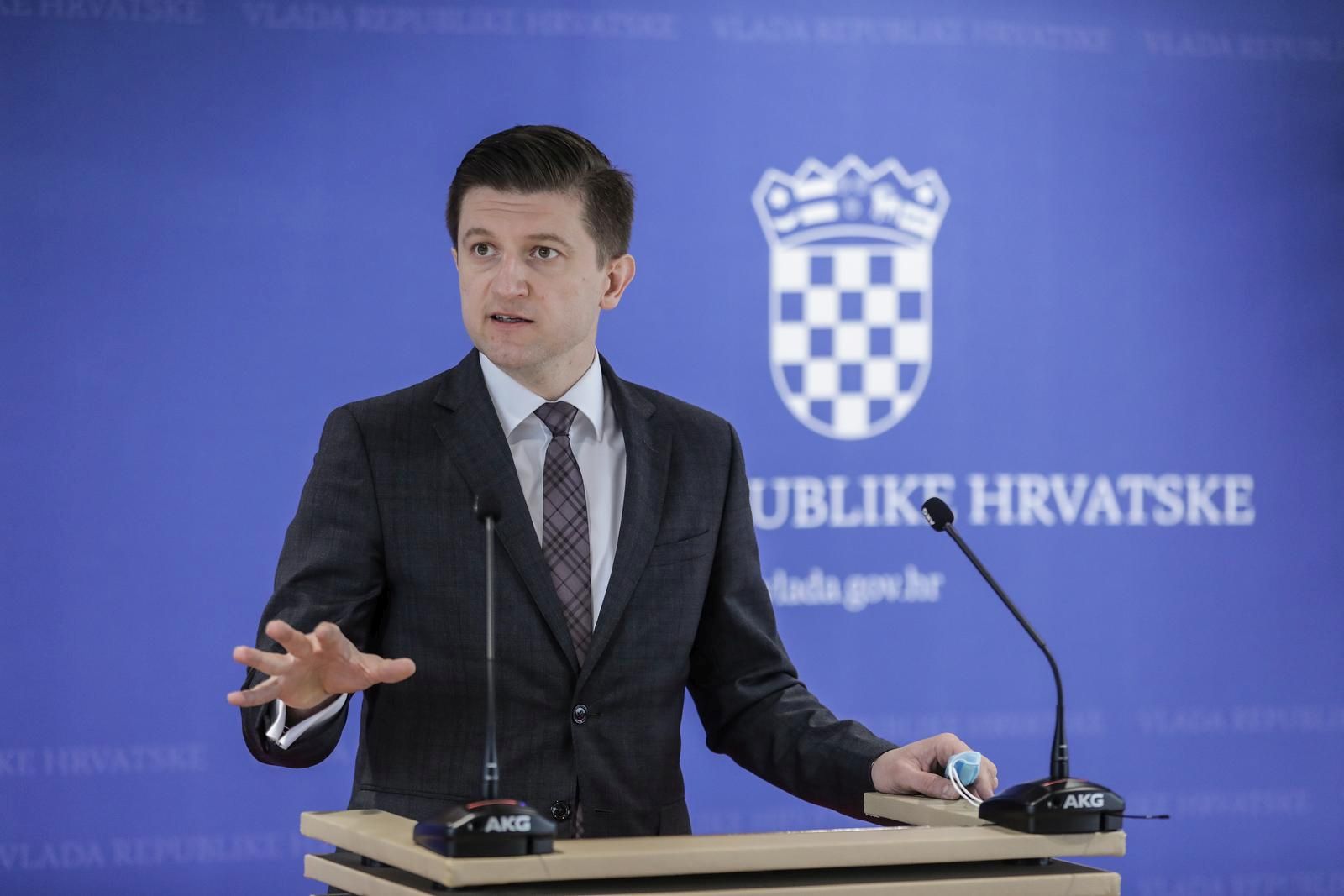 20.01.2022., Zagreb-  Izjava Zdravka Marica nakon 13. sjednice Nacionalnog vijeca za uvodjenje eura kao sluzbene valute u RH. Photo: Robert Anic/PIXSELL