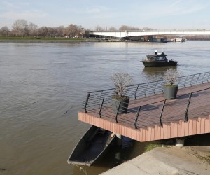 04, January, 2022, Belgrade - The search near the old Tram Bridge, in search of the missing Matej Peris from Split, was completed at this location. Photo: M.M./ATAImages

04, janaur, 2022, Beograd  - Pretraga kod starog Tramvajskog mosta, u potrazi za nestali Splicaninom Matejem Perisom, zavrsena je na ovoj lokaciji. Photo: M.M./ATAImages Photo: M.M./ATAImages/PIXSELL