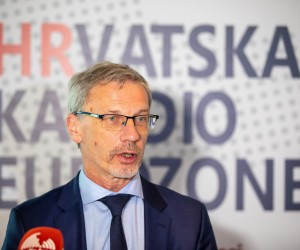 09.12.2021., Rovinj - U organizaciji Vecernjeg lista, te suorganizaciji Istarske zupanije, u Grand Hotelu Park odrzana je konferencija pod nazivom "Hrvatska kakvu trebamo - Hrvatska kao dio Eurozone". Guverner Hrvatske narodne banke Boris Vujcic  Photo: Srecko Niketic/PIXSELL