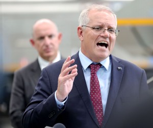 epa09726683 Australian Prime Minister Scott Morrison speaks to the media during a visit to KOR Equipment Solutions in Mulgrave, Melbourne, Australia, 04 February 2022. Morrison backed the decision of the Western Australian (WA) premier to keep the state's borders closed amid the ongoing Covid-19 pandemic.  EPA/CON CHRONIS AUSTRALIA AND NEW ZEALAND OUT