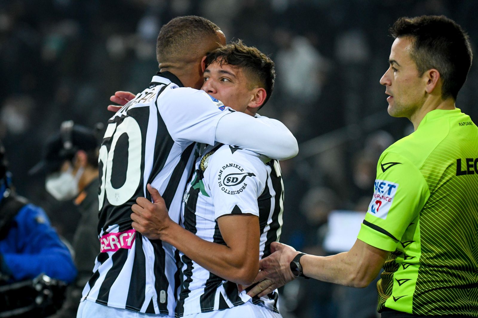 epa09733559 Udinese's Nahuel Molina (C) celebrates after scoring a goal 1-0 with Udinese's Rodrigo Nascimento Becao during the Italian Serie A soccer match Udinese Calcio vs Torino FC at the Friuli - Dacia Arena stadium in Udine, Italy, 06 February 2022.  EPA/ETTORE GRIFFONI