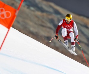 epa09742370 Johannes Strolz of Austria in action in the Men's Downhill race of the Alpine Combined competion of the Beijing 2022 Olympic Games at the Yanqing National Alpine Ski Centre Skiing, Beijing municipality, China, 10 February 2022.  EPA/GUILLAUME HORCAJUELO