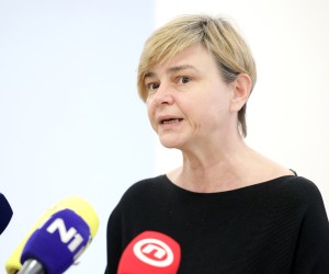 Zagreb, 14.02.2022. - Zastupnica u Hrvatskom saboru Sandra Benčić  održala je konferenciju za medije na temu Mostovog prijedloga o interpelaciji o radu Vlade
Na fotografiji Sandra Benčić.
foto HINA/ Edvard ŠUŠAK/ es