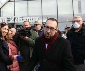 Zagreb, 23.02.2022 - Zagrebaèki gradonaèelnik Tomislav Tomaeviæ sveèano je u srijedu u 12 sati u pogon pustio ièaru Sljeme, a graðani koji od 2007. godine èekaju novu sljemensku ièaru njome æe se moæi voziti od èetvrtka.foto HINA/ Lana SLIVAR DOMINIÆ/ ik
