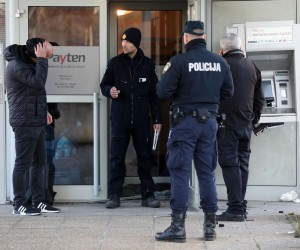03.02.2021., Zagreb - Jutros je oko 3,30 sati eksplozijom ostecen bankomat u Novackoj ulici.  Photo: Marin Tironi/PIXSELL