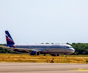 03.06.2021., Pula - Dolazak ruskog nacionalnog zrakoplovnog prijevoznika Aeroflota. Pula – Moskva prometovat ce od 1. lipnja do 30. rujna, svakodnevno. Aeroflot planira izmedju Pule i Moskve, ukoliko epidemioloska situacija to dozvoli, ovog ljeta obaviti 122 povratna leta s zrakoplovima tipa B737-800 koji u floti Aeroflota imaju kapacitet od 158 sjedala. U oba smjera biti ce dostupno gotovo 40.000 sjedala. rPhoto: Srecko Niketic/PIXSELL