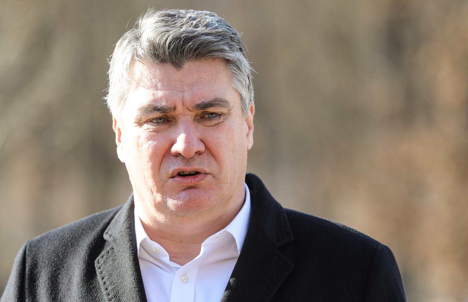 04.02.2022.,Zagreb, Predsjednik Republike Hrvatske Zoran Milanovic posjetio Ustanovu za sveobuhvatnu skrb Tigrovi u Rakitju, te odrzao sastanak s predstavnicima Ustanove i vodstvom Udruge Tigar 90/91 Rakitje. Nakon sastanka predsjednik Zoran Milanovic dao izjavu za medije.  Photo: Robert Anic/PIXSELL