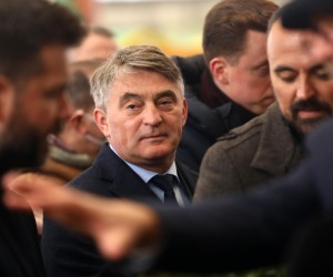 05.02.2022., Sarajevo, Bosna i Hercegovina - Na sarajevskoj pijaci Markale obiljezen je Dan sjecanja na sve ubijene i ranjene tokom agresije na glavni grad BiH i opsade grada u periodu od 1992. do 1995. godine i 28. godisnjica stradanja Sarajlija na pijaci Markale. Zeljko Komsic
   Photo: Armin Durgut/PIXSELL