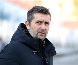 06.02.2022., Nogometni stadion Zagreb, Zagreb - Hrvatski Telekom Prva liga, 22. kolo, NK Hrvatski Dragovoljac - NK Osijek. Trener NK Osijeka Nenad Bjelica.  Photo: Luka Stanzl/PIXSELL