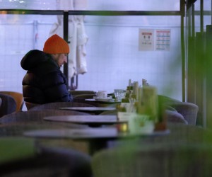 10.01.2022., Zagreb - U radu ugostiteljskih objekata nema promjena u epidemioloskim mjerama, ali ce se intezivnije kontrolirati ogranicenje broja gostiju, odrzavanje fizickog razmaka i koristenja maski dok se sjedi za stolom, prozracivanje i ciscenje prostora.  Photo: Slaven Branislav Babic/PIXSELL