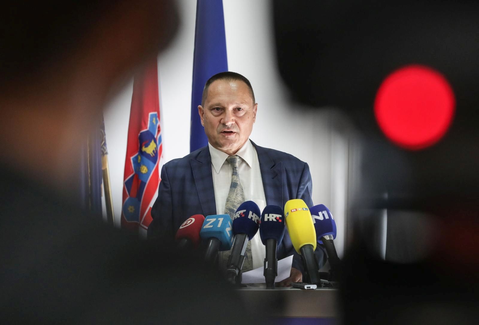 10.09.2021., Zagreb . Konferencija za medije povodom obiljezavanje 30. obljetnice Bitke za Vukovar.  Na konferenciji su sudjelovali potpredsjednik Vlade i ministar hrvatskih branitelja Tomo Medved, ministar obrane Mario Banozic, glavni ravnatelj policije Nikola Milina, umirovljeni brigadir Branko Borkovic i dr. Iva Pem Novosel iz Hrvatskog zavoda za javno zdravstvo.rPhoto: Robert Anic/PIXSELL