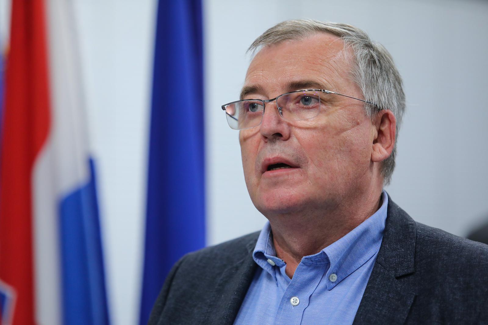 10.11.2021., Zagreb - U Ministarstvu hrvatskih branitelja odrzana je sjednica Vijeca za domovinski pijetet, mir i razvoj povodom organizacije obiljezavanja Dana sjecanja na zrtve Domovinskog rata i Dana sjecanja na zrtvu Vukovara i Skabrnje te potom i konferencija za medije. Krunoslav Capak. Photo: Tomislav Miletic/PIXSELL