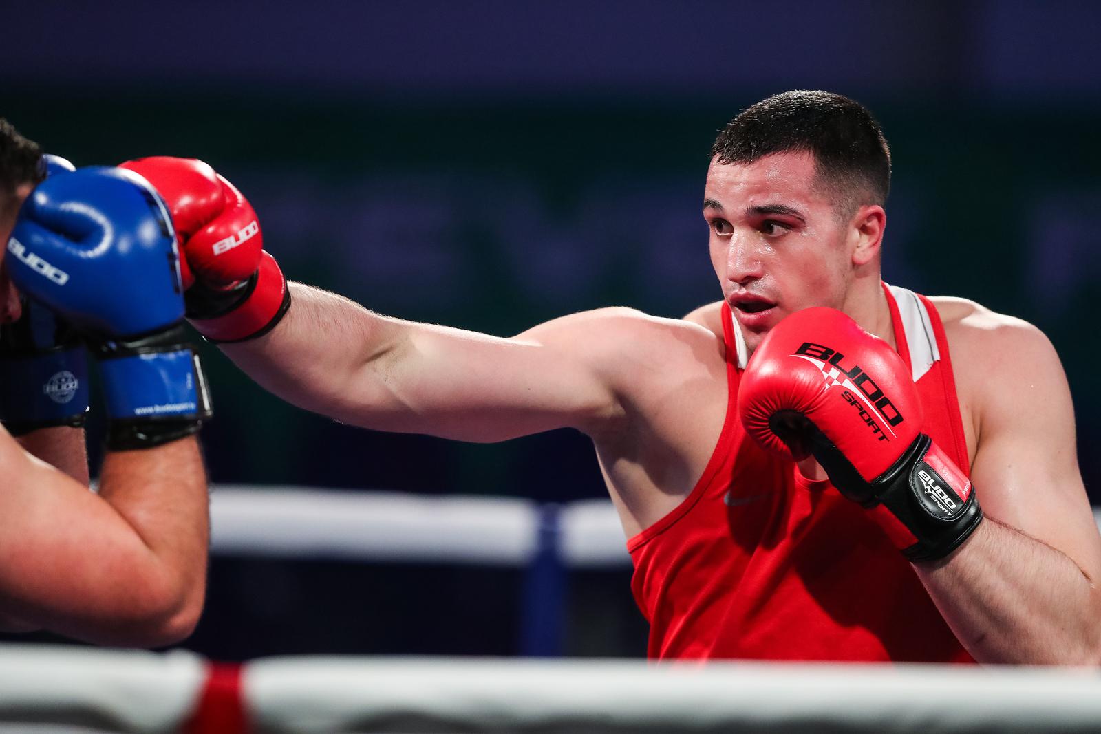 14.03.2021., Boksacki centar, velesajam Zagreb - 31. prvenstvo Hrvatske u boksu za seniore i senirke. Finalna borba, muskarci do +91 kg, Marko Milun i Marijan Brnic.rPhoto: Luka Stanzl/PIXSELL