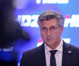 15.02.2022., Zagreb -Predsjednik Vlade RH Andrej Plenkovic dao je izjavu za medije nakon zajednicke sjednice Predsjednistva i Nacionalnog vijeca HDZ-a Photo: Zeljko Hladika/PIXSELL