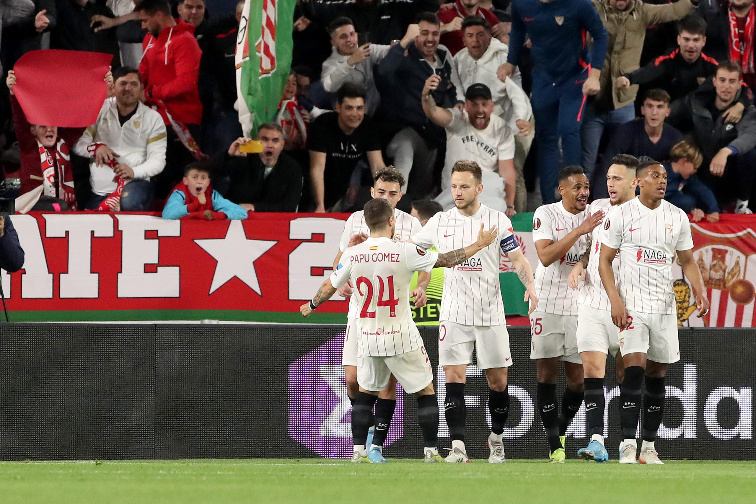 17.02.2022., Stadion Ramon Sanchez Pizjuan, Sevilla, Spanjolska - UEFA Europa liga, play off, GNK Dinamo - FC Sevilla. Ivan Rakitic. Photo: Goran Stanzl/PIXSELL