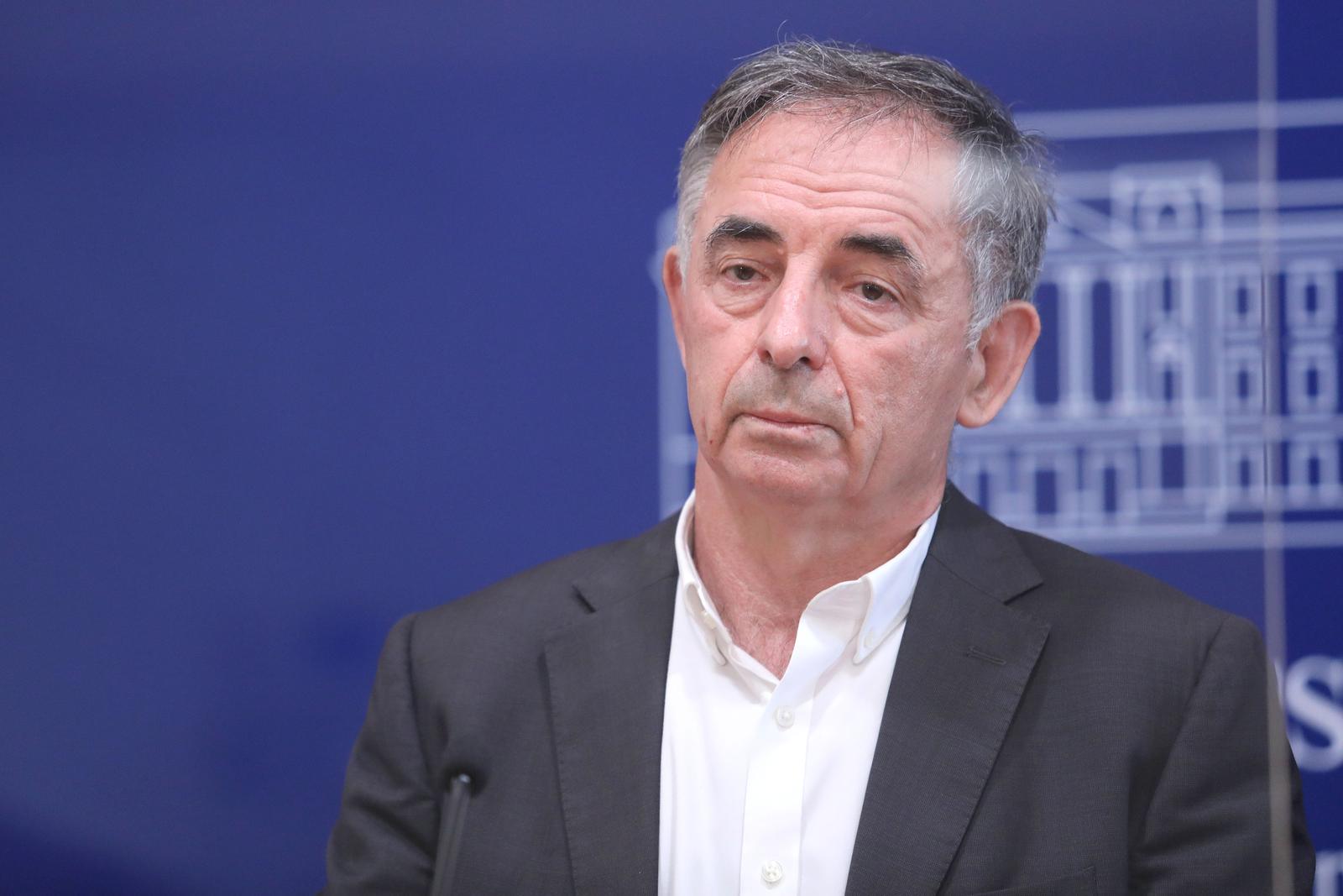 25.06.2021., Zagreb - Na konferenciji za medije Kluba zastupnika SDSS-a odrzanoj u Saboru o temi "Prijedlog odluke o izboru predsjednice Vrhovnog suda Republike Hrvatske" govorio je zastupnik Milorad Pupovac. rPhoto: Patrik Macek/PIXSELL